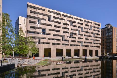 2 bedroom flat to rent, Bramah House, Grosvenor Waterside, Chelsea, SW1W