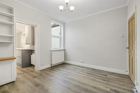 undefined, Thorpe Road, Kingston Upon Thames KT2