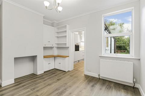 2 bedroom semi-detached house to rent, Thorpe Road, Kingston Upon Thames KT2