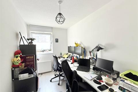 2 bedroom apartment to rent, Ferry Street, Island Gardens E14