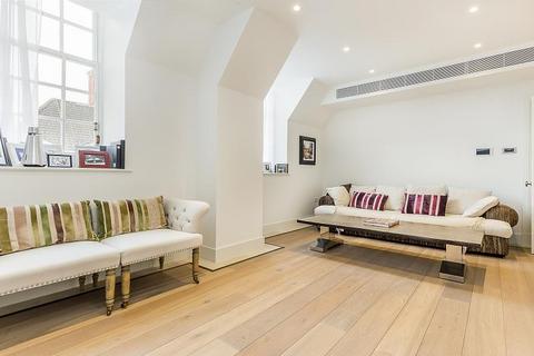 undefined, Star & Garter House, TW10