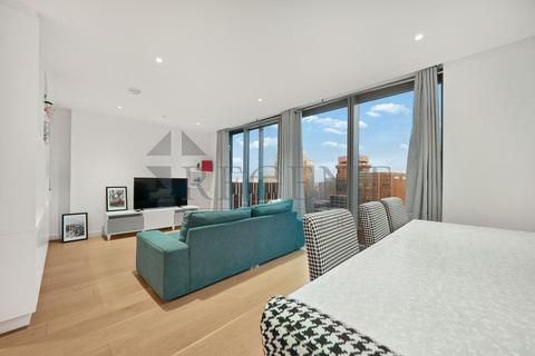Studio to rent, Marsh Wall, Landmark Pinnacle, E14