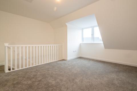 3 bedroom house to rent, at The Gateway, 40 GALLOWAY DRIVE M12