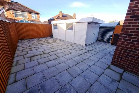 undefined, Peakdale Road, Droylsden