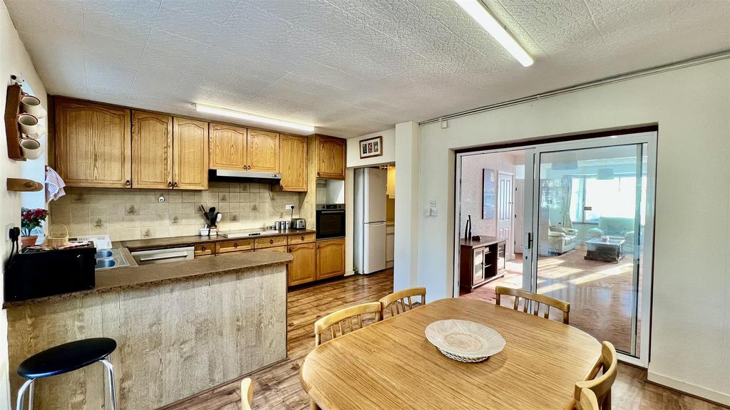 Kitchen/ Diner