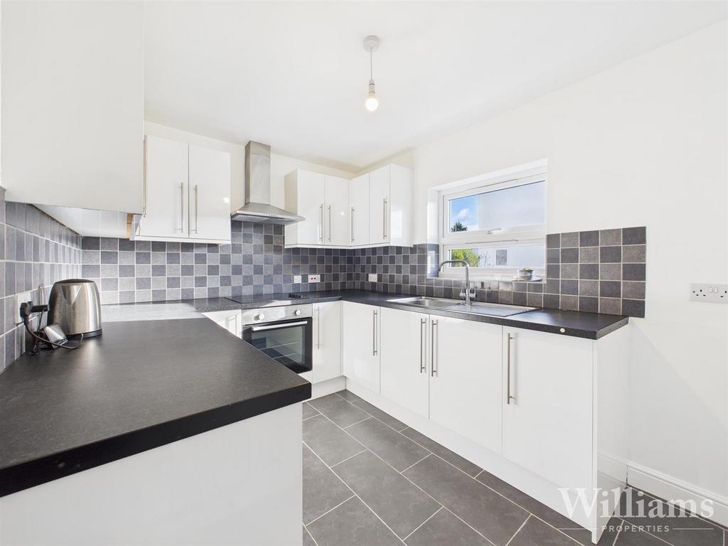 CAM02861 G0-PR0537-STILL006.jpg