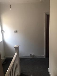 4 bedroom terraced house to rent, Nottingham NG7