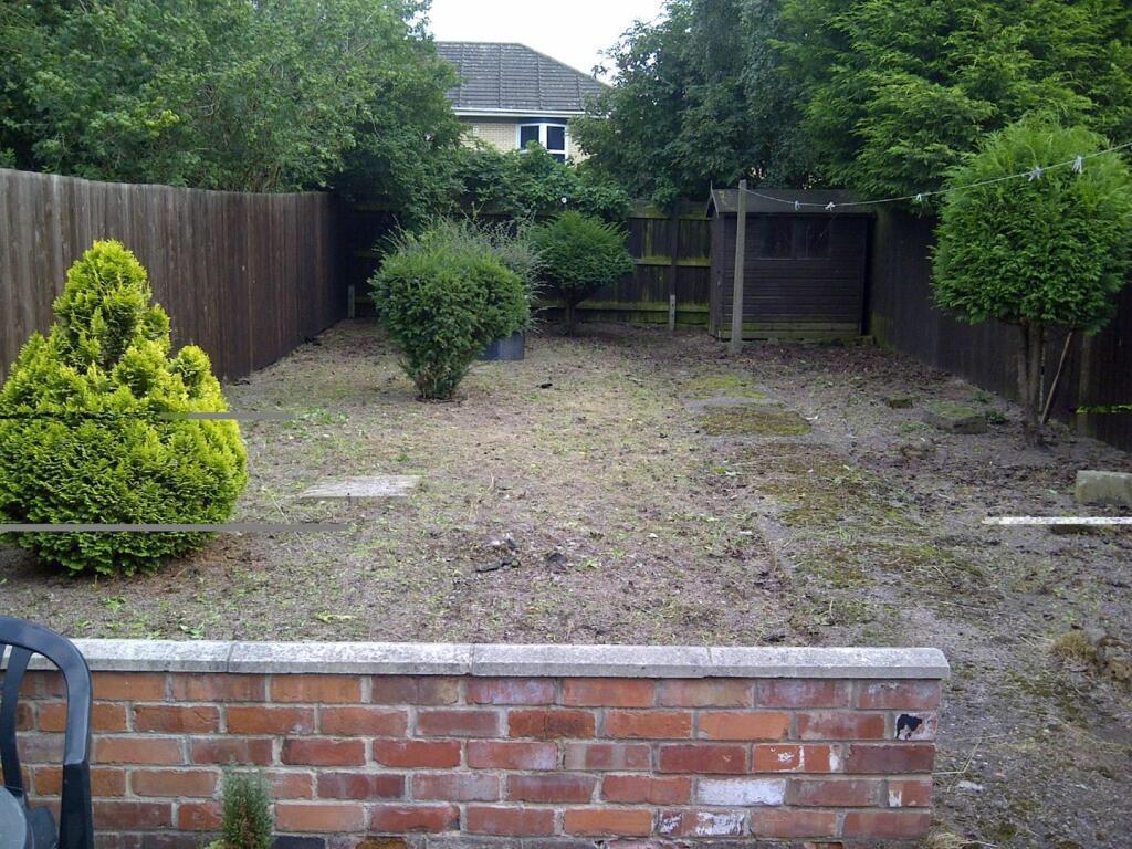 PHOTO-2025-12-04-15-33-38 3.jpg