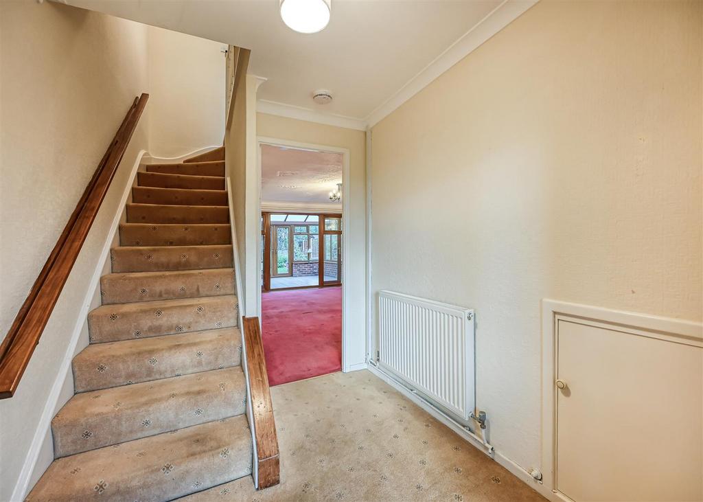32 Woodland Close-05.jpg