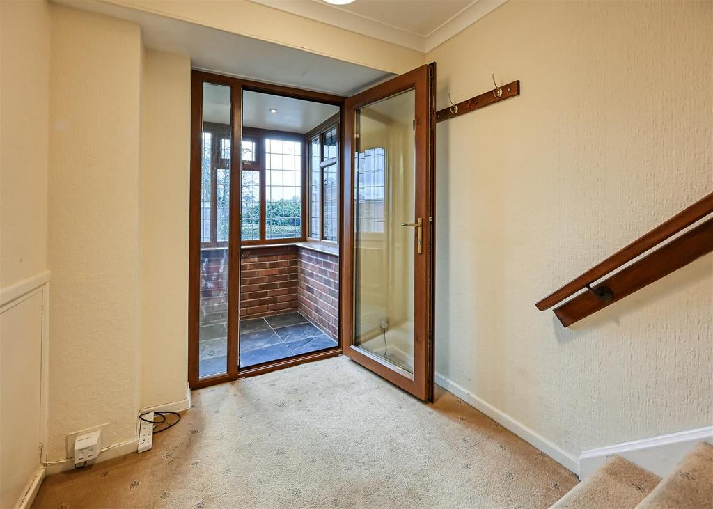 32 Woodland Close-06.jpg