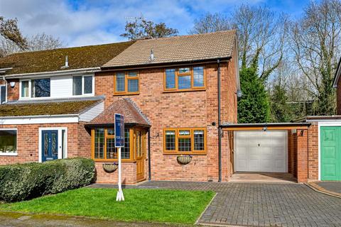 undefined, 32 Woodland Close, Albrighton, Wolverhampton, WV7 3PR