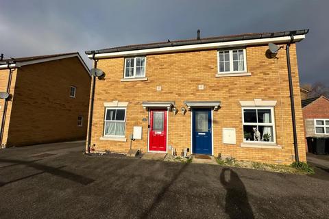 2 bedroom semi-detached house for sale, Partridge Close, Stowmarket IP14