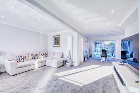 4 bedroom detached house for sale, Oxenden Road, Folkestone, Kent, CT20