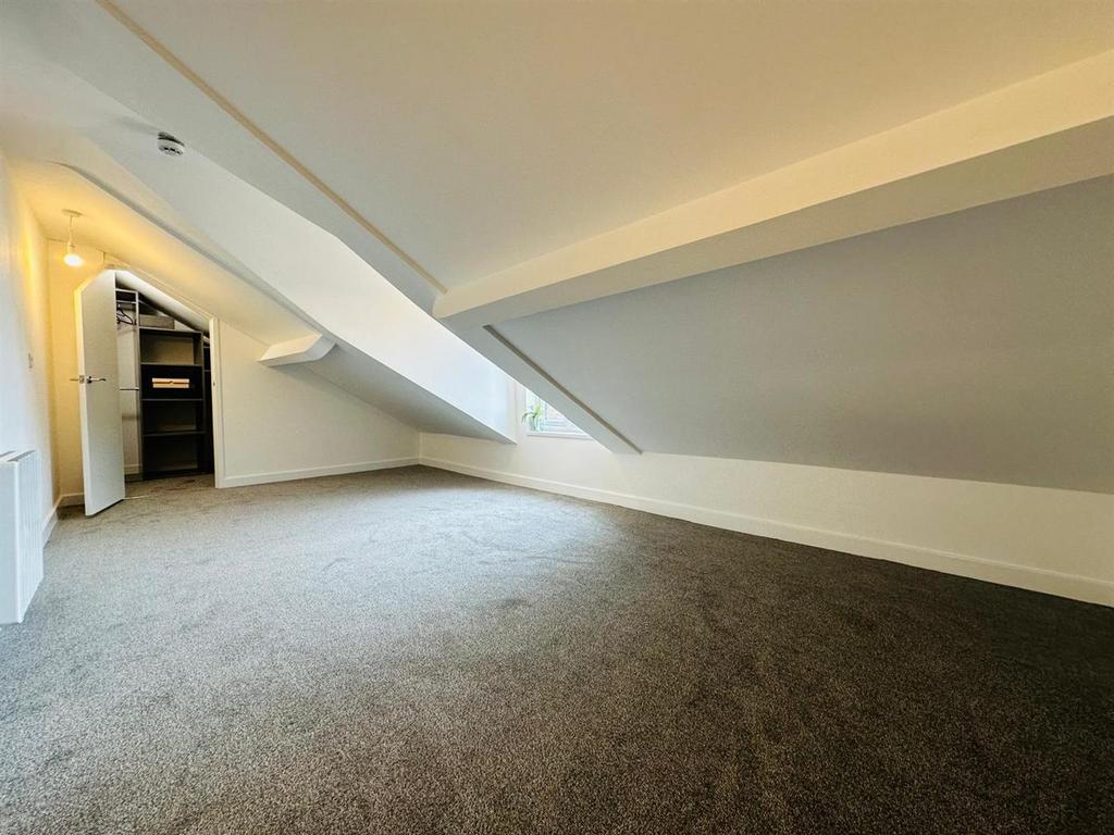 Flat 4-5.jpg