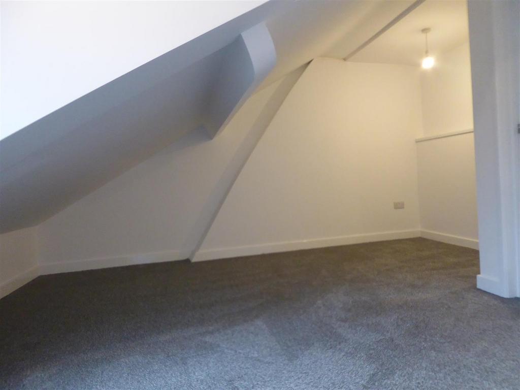 Bedroom different view.JPG