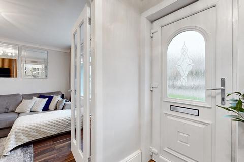 undefined, Glen Shee Avenue, Neilston, Glasgow