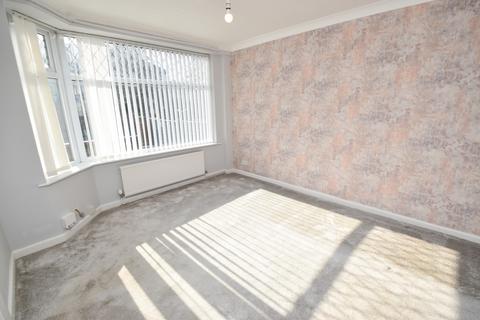 3 bedroom semi-detached house for sale, Clevedon Avenue, Urmston, M41