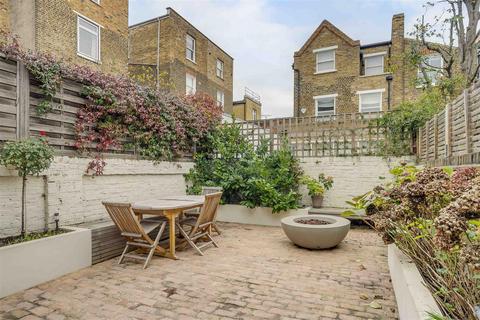 4 bedroom terraced house for sale, Ashington Road, London