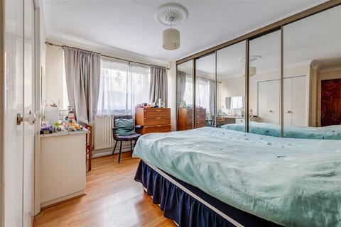 2 bedroom apartment to rent, Fulwood Park Mansions, Chesterwood Drive, Broomhill