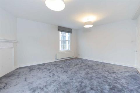 3 bedroom flat to rent, George Street, London W1H