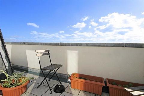 2 bedroom flat for sale, Lexham Gardens, London W8