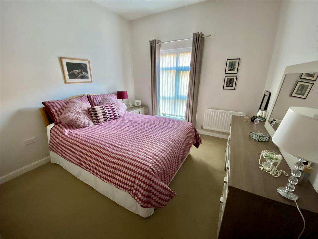Bramleys Estate Agents - Marmaville Court - Mirfie
