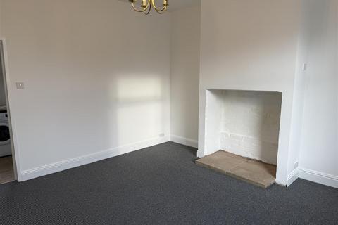 3 bedroom semi-detached house for sale, Halifax Road, Liversedge WF15