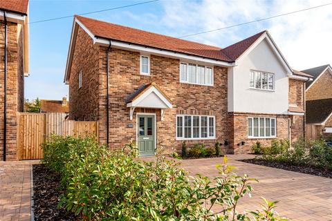 undefined, Chilton Close, Penn, High Wycombe, Buckinghamshire, HP10