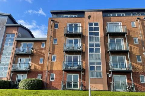 2 bedroom flat for sale, Pentre Doc Y Gogledd, Llanelli