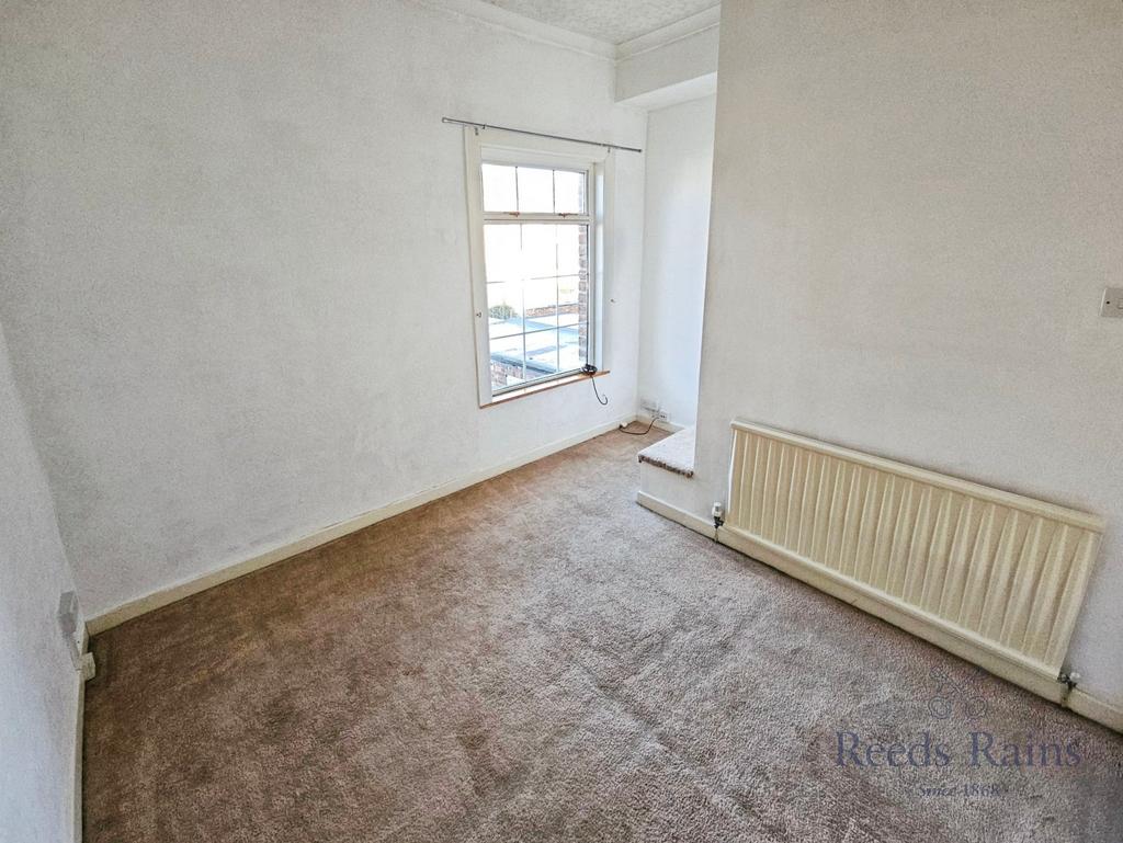 Rear Bedroom