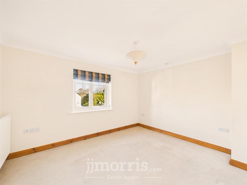 Bedroom 2  (rear)