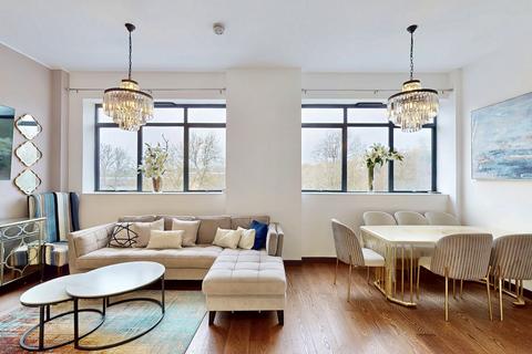 1 bedroom apartment to rent, Stanley Kubrick Road, Denham UB9