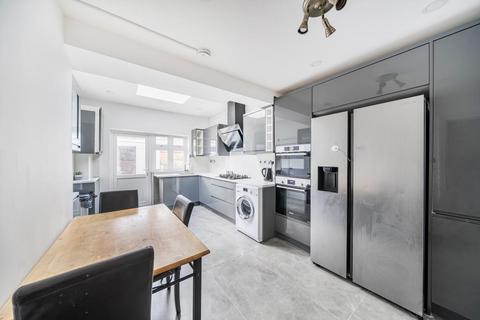 undefined, Blundell Road,  Edgware,  HA8