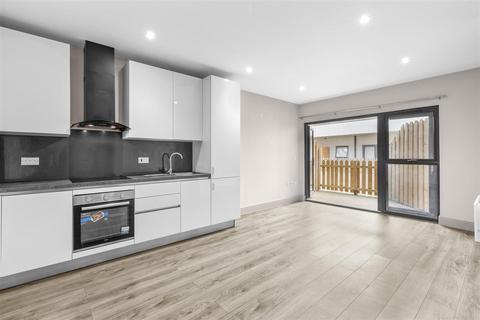 undefined, Quilters Way, Stoke Mandeville HP22