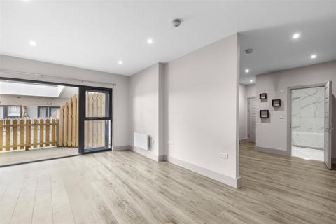 undefined, Quilters Way, Stoke Mandeville HP22