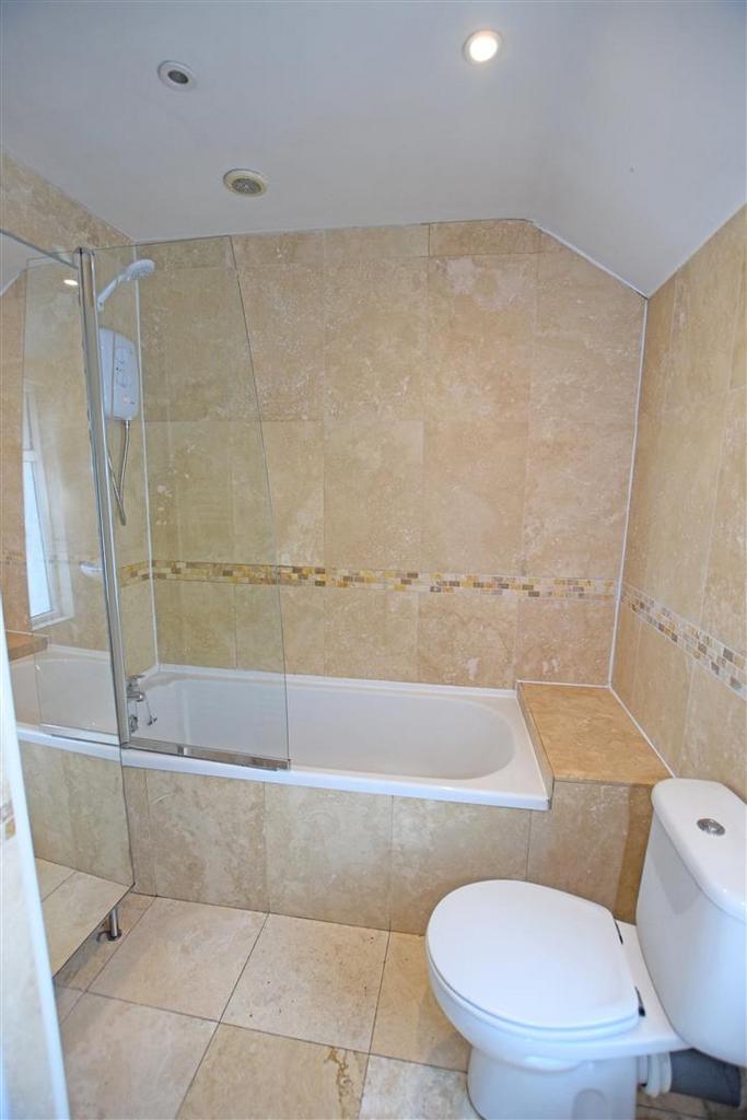 Bathroom1.jpg