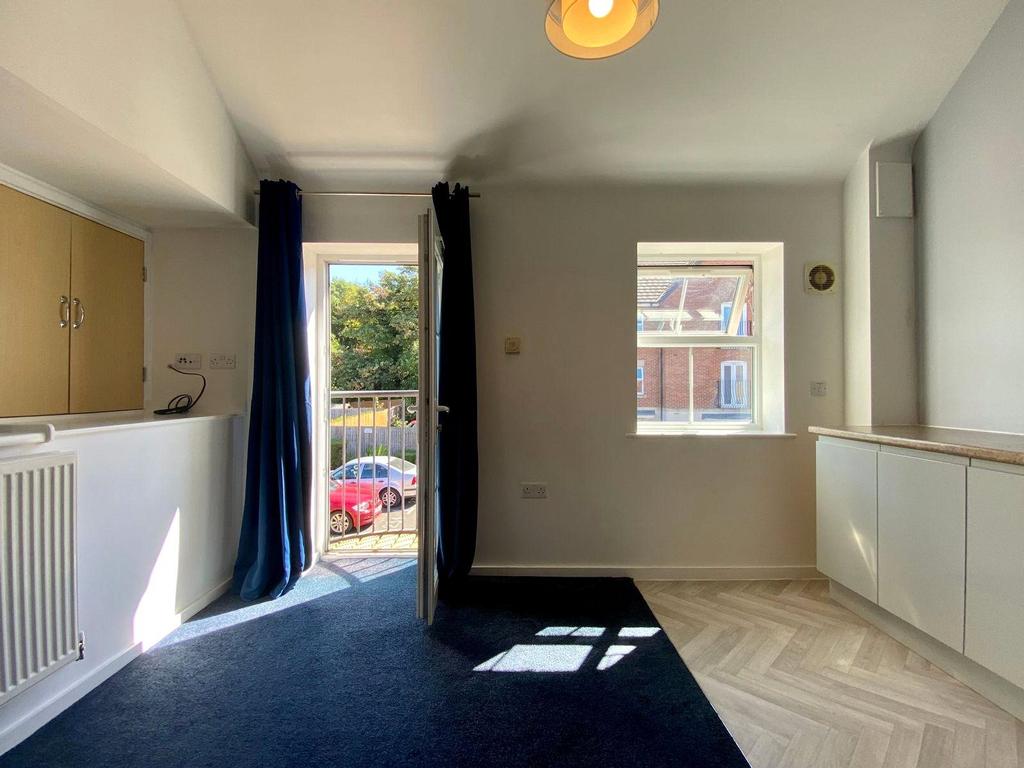 Living/Kitchen