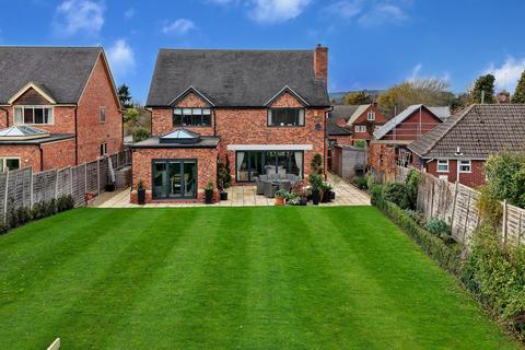 4 bedroom detached house for sale, Winchcombe Road, Sedgeberrow, Evesham, WR11