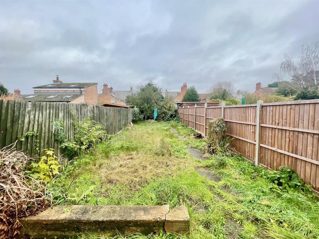 Garden 2.jpg