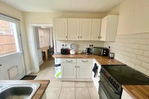 3 bedroom semi-detached house for sale, Princes Street, Peterborough