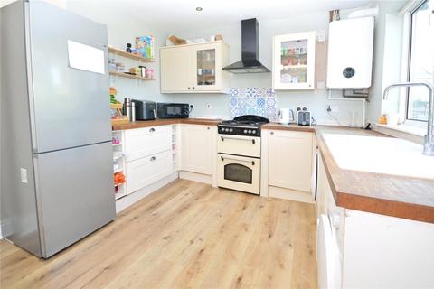 4 bedroom end of terrace house for sale, Hall Farm Drive, Whitton, Twickenham TW2