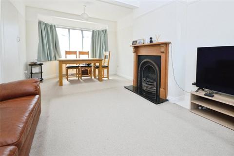4 bedroom end of terrace house for sale, Hall Farm Drive, Whitton, Twickenham TW2