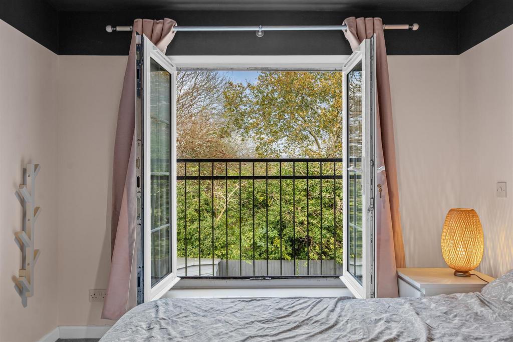 53 London Rd Web28.jpg