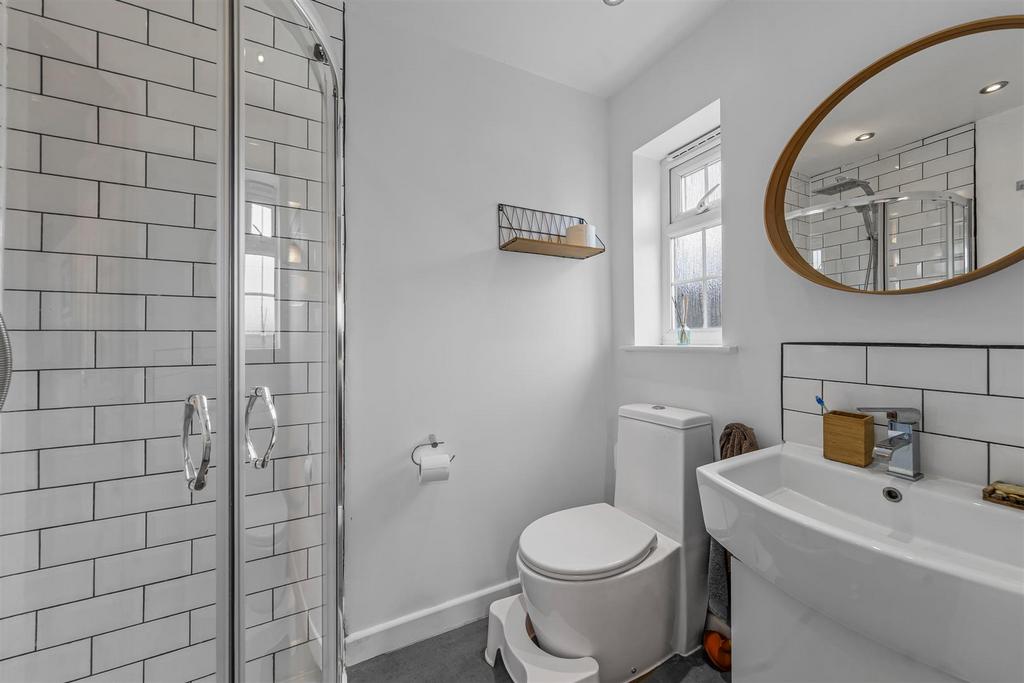 53 London Rd Web29.jpg