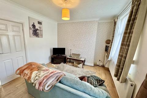 2 bedroom terraced house for sale, Pye Avenue, Mapplewell, Barnsley