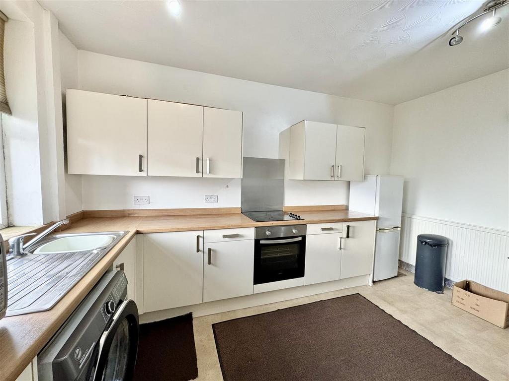Dining kitchen