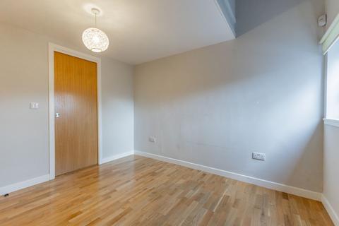 undefined, Mentone Gardens, Edinburgh, EH9