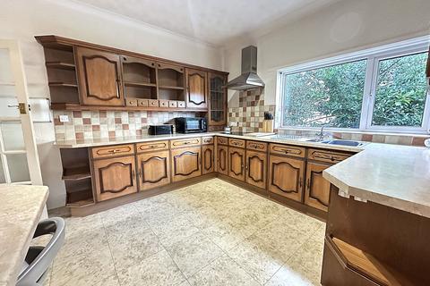 undefined, Stepney Drive, Scarborough, YO12