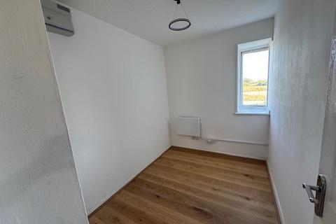 3 bedroom apartment to rent, Bakers Hill, Clapton, E5