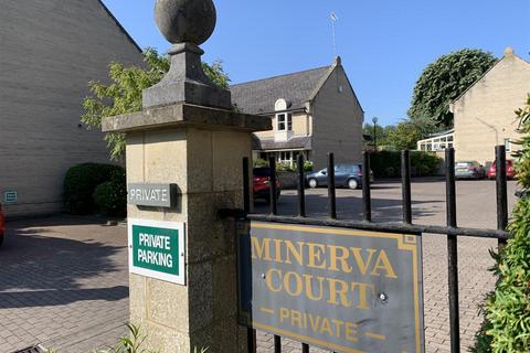 2 bedroom apartment for sale, Central Cirencester
